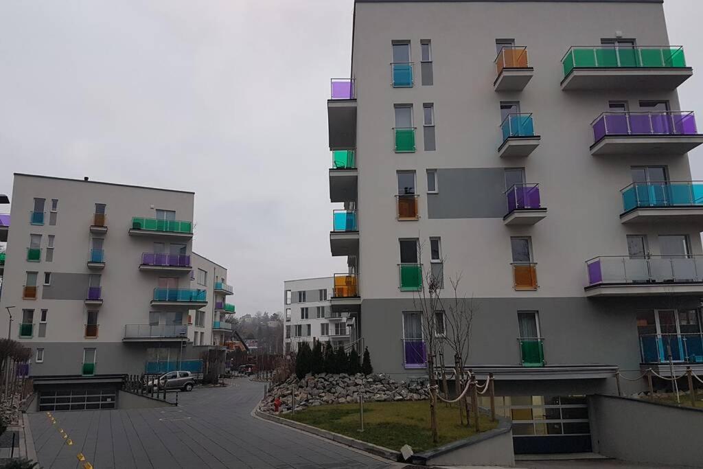 Komfortowy Nowoczesny Apartament Kustronia Z Garazem Balkonem Wanna Bielsko-Biała Exterior foto